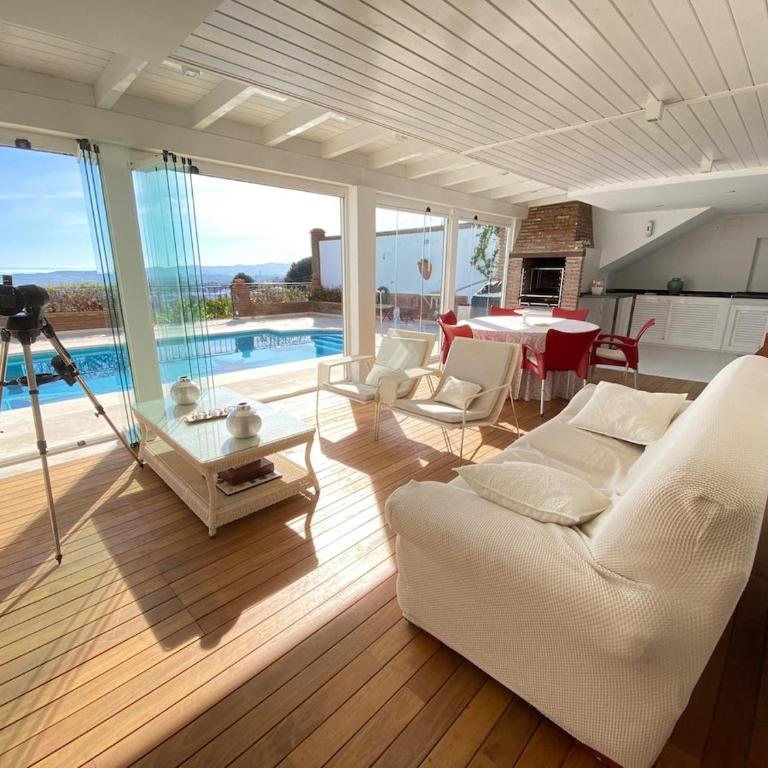 House with sea views and swimming pool - Villa - 4