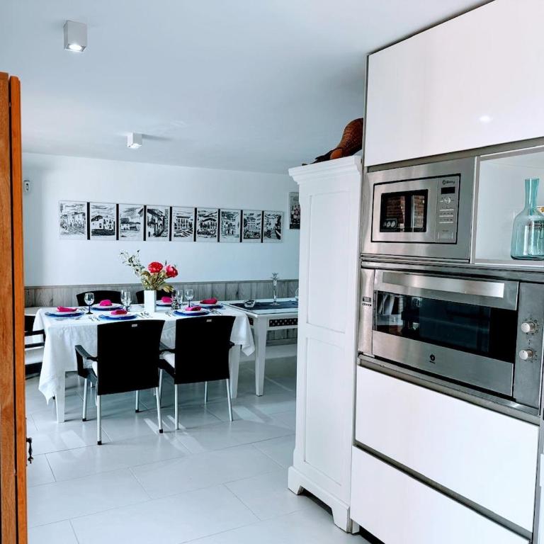 House with sea views and swimming pool - Villa - 34