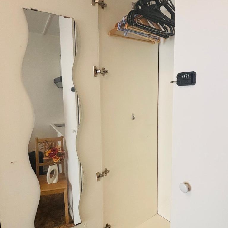 Apart 300m to Arc de Triomphe - One-Bedroom Apartment - 11