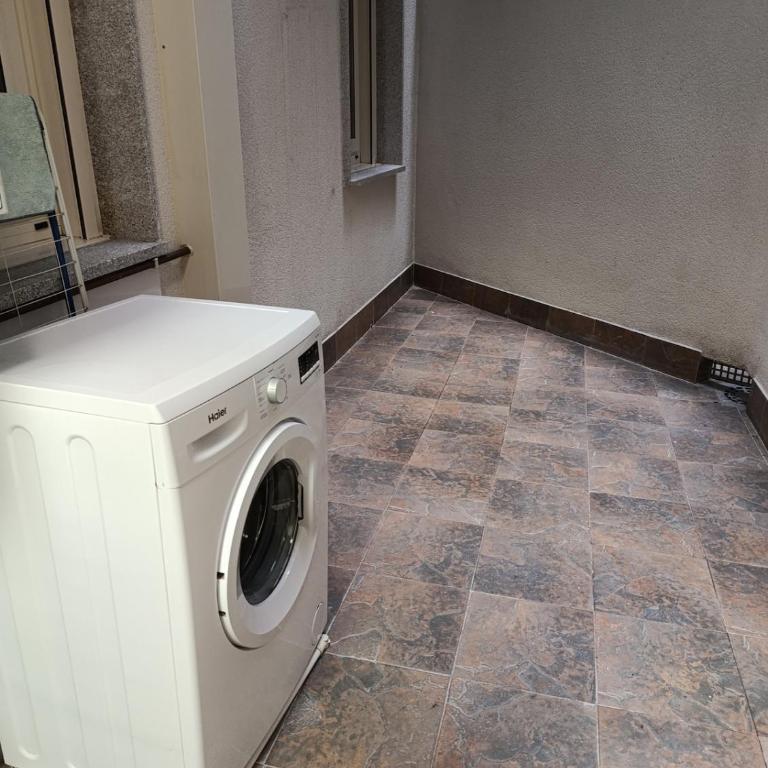Piso Veteris - Three-Bedroom Apartment - 14