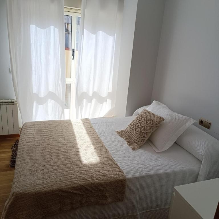 Piso Veteris - Three-Bedroom Apartment - 16