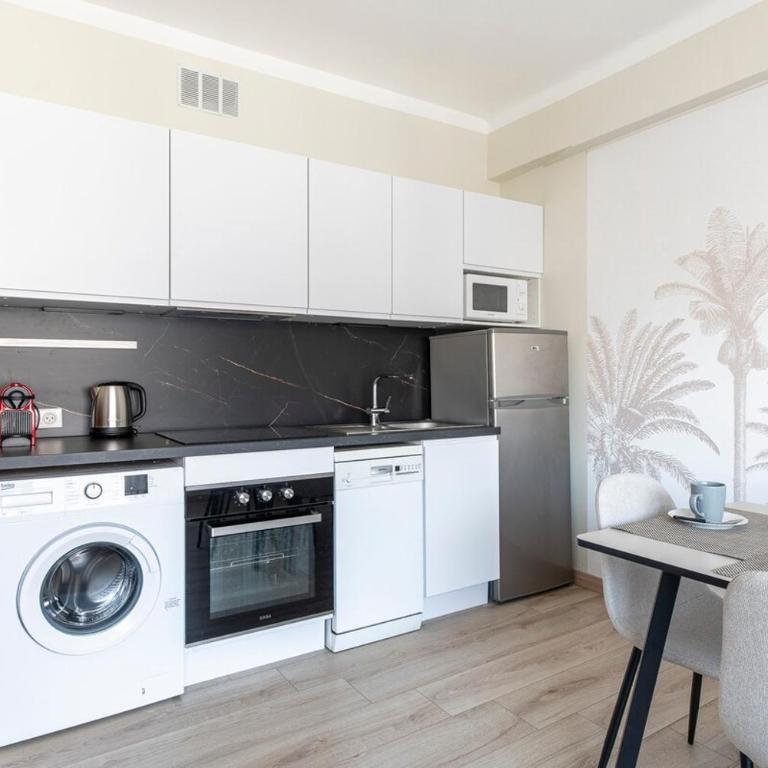 Le 45 Clémenceau - Superbe logement proche plages et Palais - Appartement 1 Chambre - 5