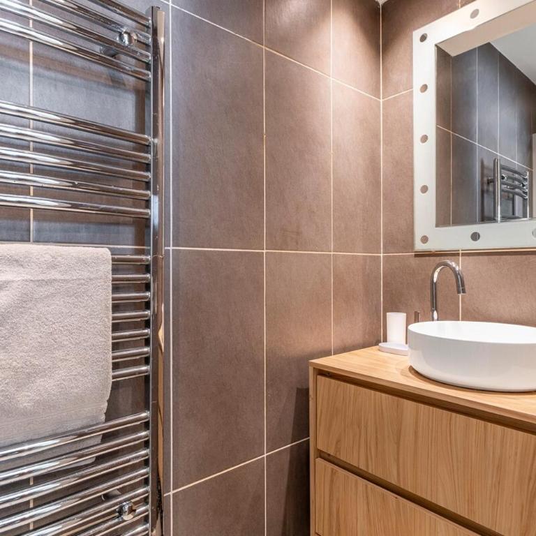 Le 45 Clémenceau - Superbe logement proche plages et Palais - Appartement 1 Chambre - 10