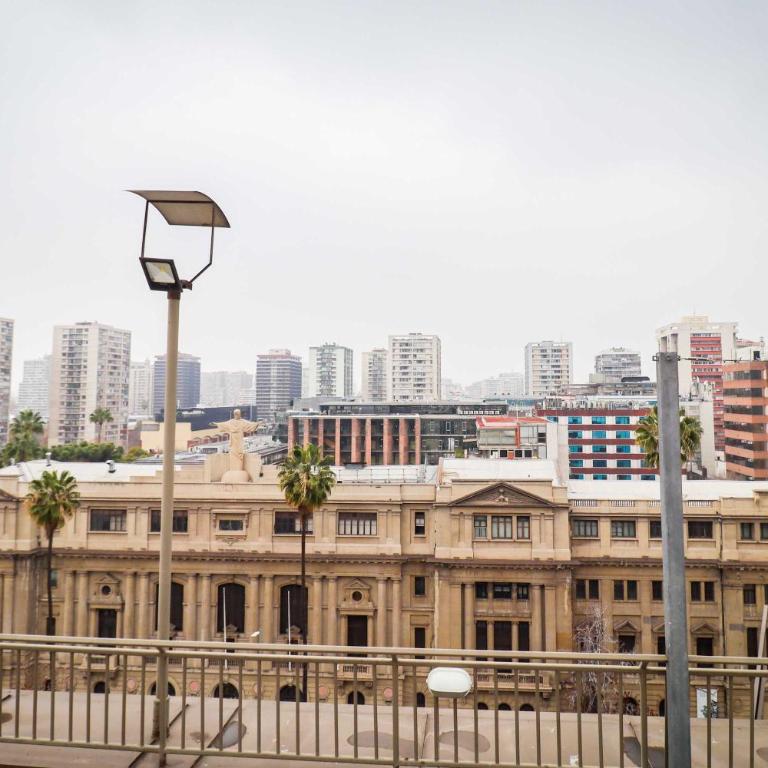 HOM I Estudio en Alameda Metro UniversidadCatolica - Apartment - 42