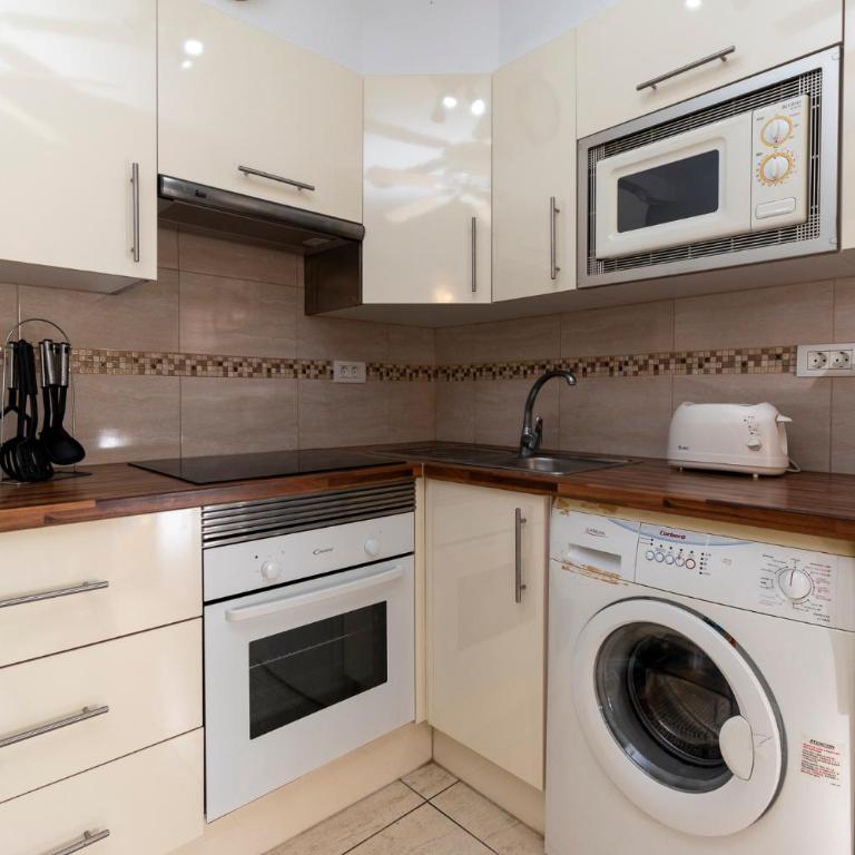 Lovely 1 Bedroom Apartment Communal Heated Pool - Apartamento de 1 dormitorio - 7