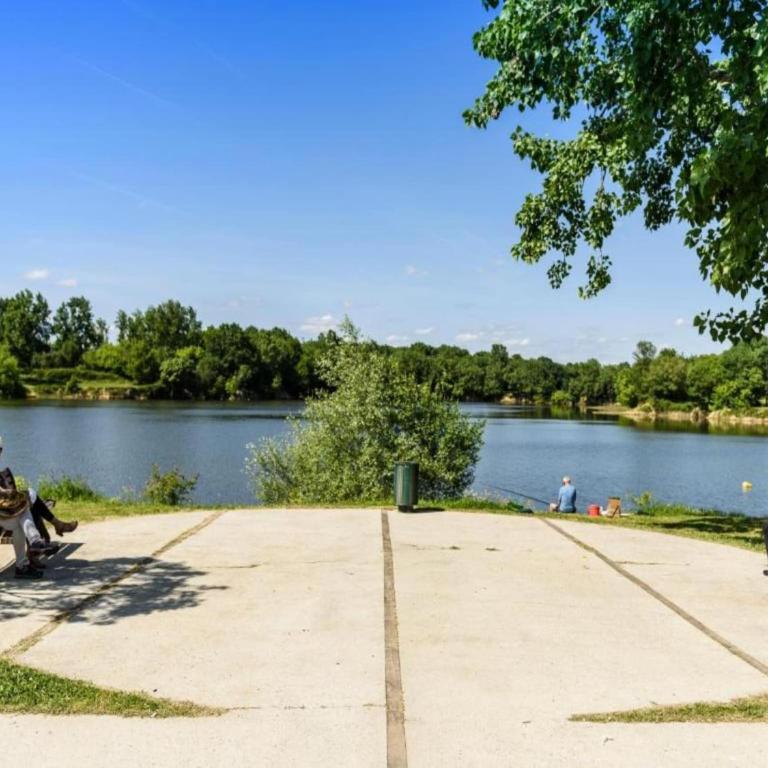 Charming Stay in Heart of Dax - Maison de Vacances 2 Chambres - 33