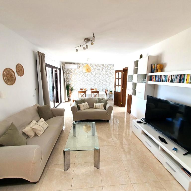 Villa Alberto Private Heated Pool, Jacuzzi, Sea Views - Villa - 13