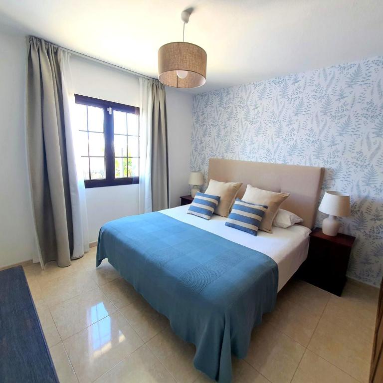Villa Alberto Private Heated Pool, Jacuzzi, Sea Views - Villa - 17