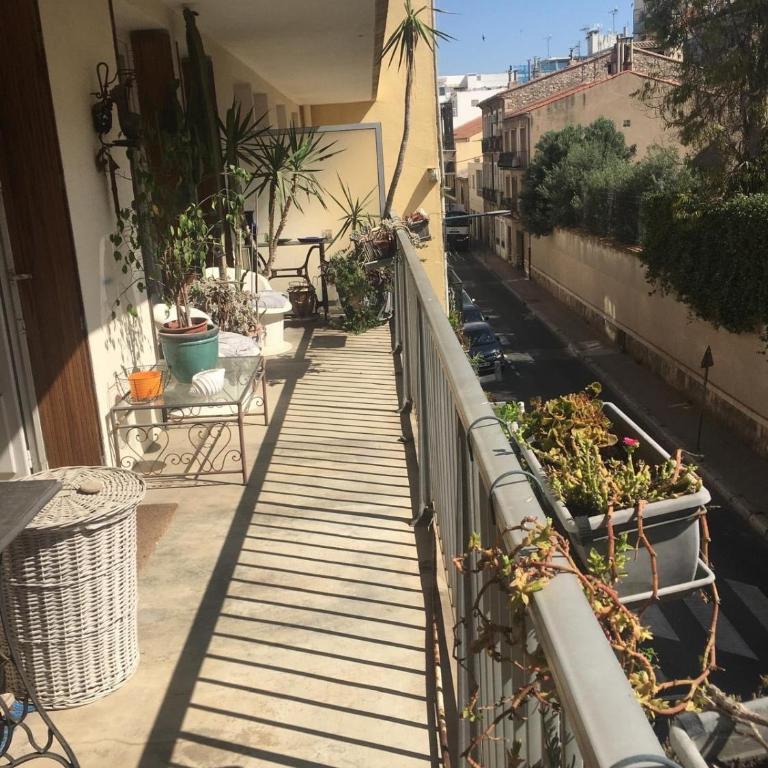 Au coeur de Sète ! - Two-Bedroom Apartment - 2