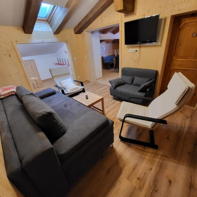 Entfeldhof - Familie Schernthaner - Apartment mit 3 Schlafzimmern und Balkon - 17