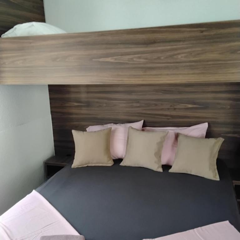 Apartmani Sutomore Tri Palme - Trokrevetna Soba sa Balkonom - 14