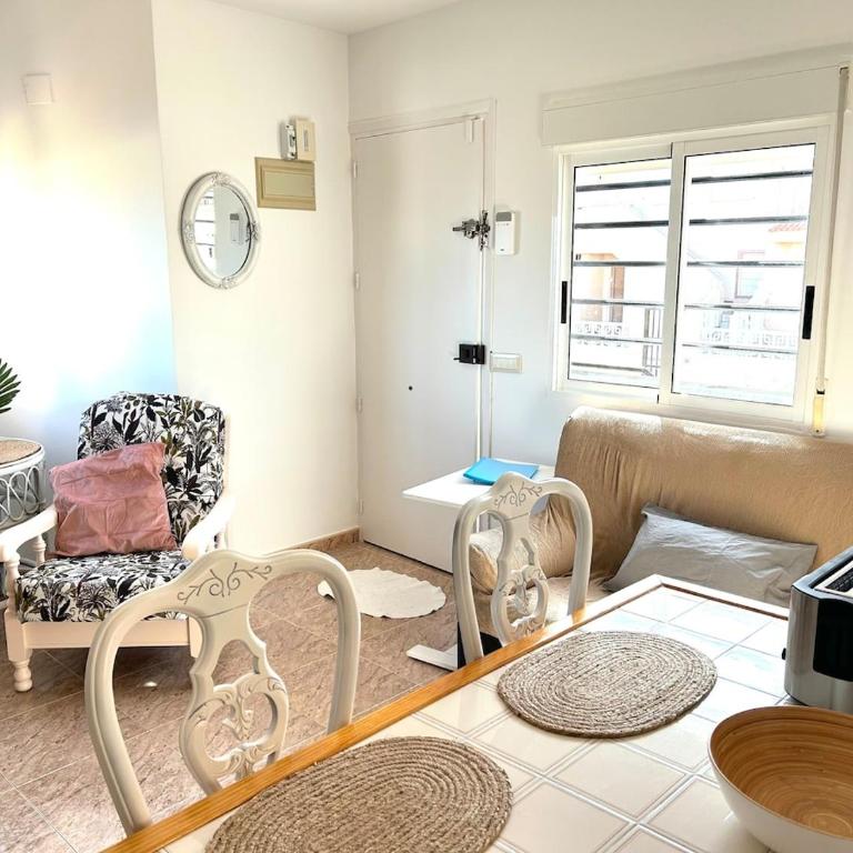 Casa Bellevue - Two-Bedroom Apartment with Balcony and Terrace - 15
