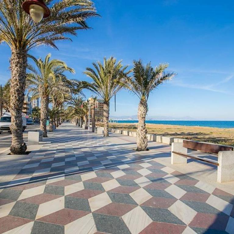 Casa Bellevue - Two-Bedroom Apartment with Balcony and Terrace - 43