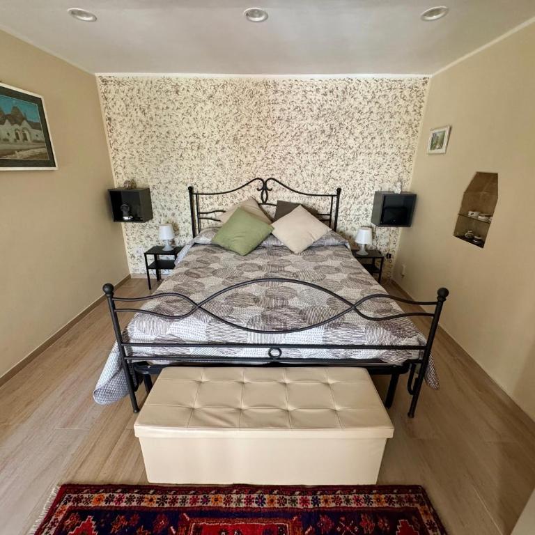 Mariluna - One-Bedroom Apartment - 1