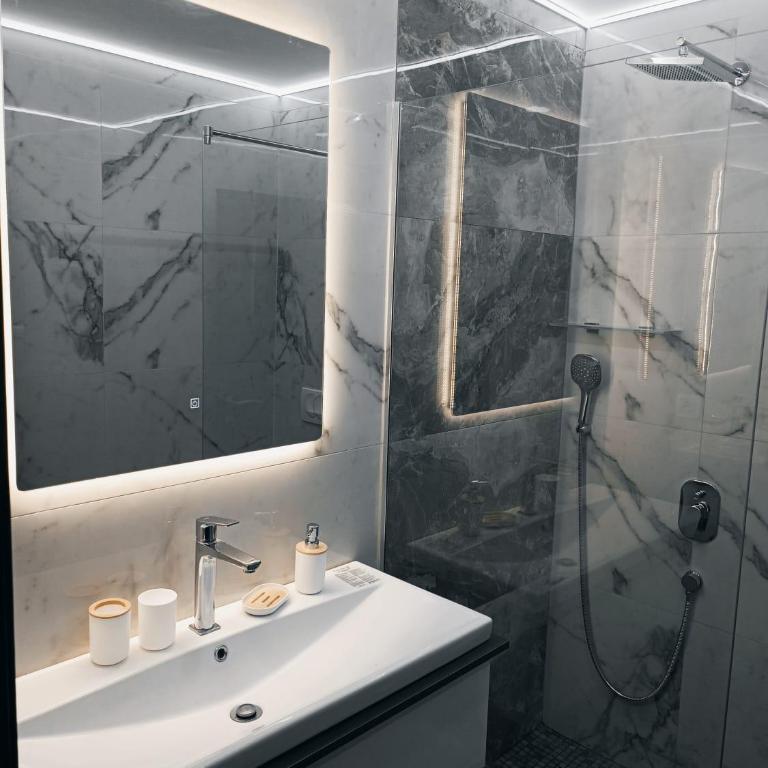 Vila Eden - One-Bedroom Apartment - 11