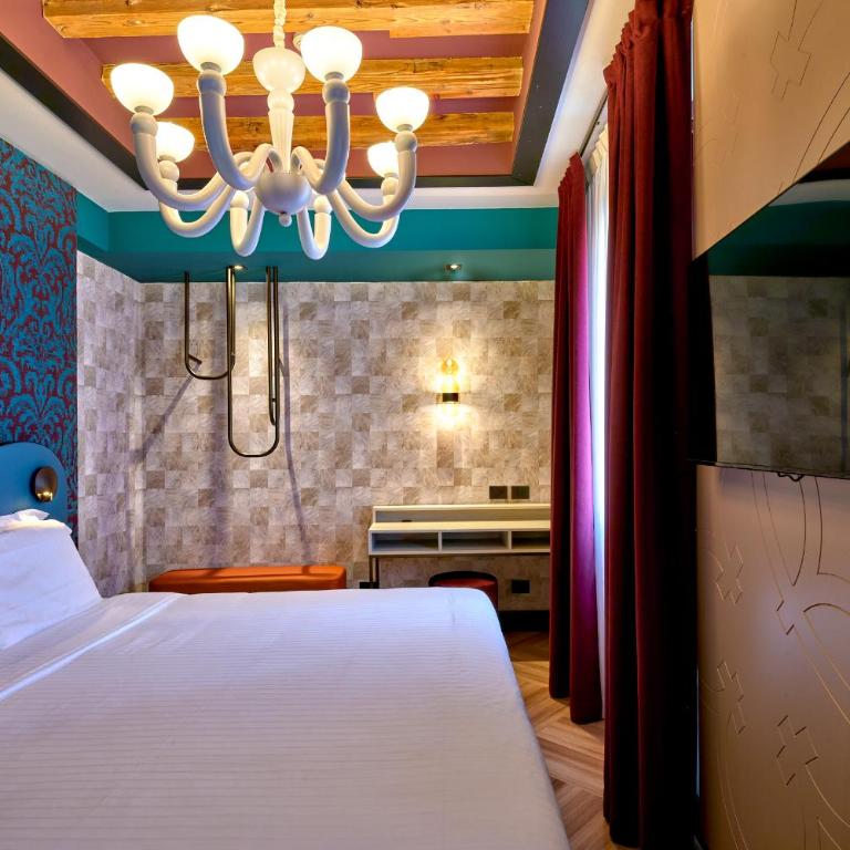 Hotel Ca' D'Oro - WENICE Deep Culture - Junior Suite con Vista Canale - 13