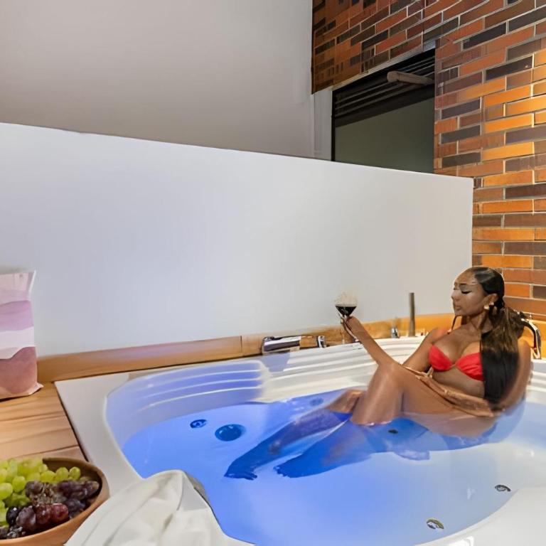 Casa Solei 12-9 - Apto Elegante con Jacuzzi/ AC - Apartment - 6