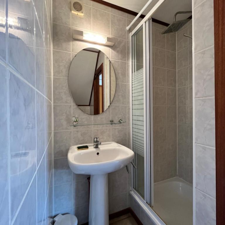 Domaine de vacances à 600m de la plage, villa climatisée 3 chambres 7 couchages WIFI animations piscines en suppléments LRTAMJ36 - Maison 4 Chambres - 13