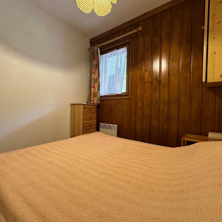 Appartement cozy 4 pers près télécabine avec terrasse - Appartamento con 1 Camera da Letto - 13