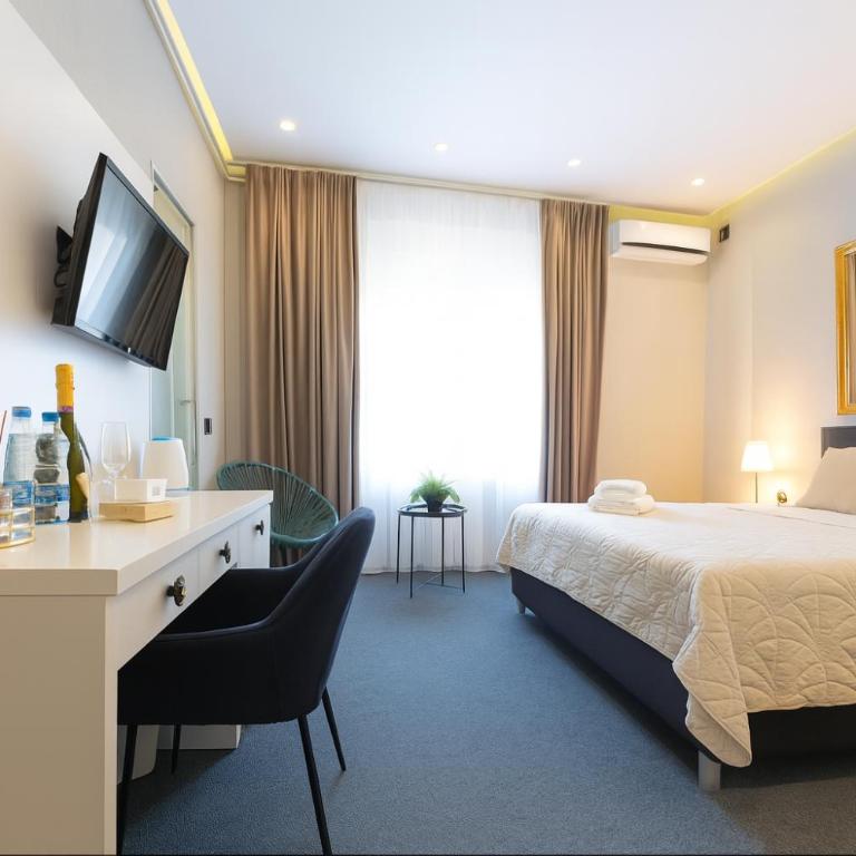 Central Belgrade Apartments - Deluxe Apartment - 1