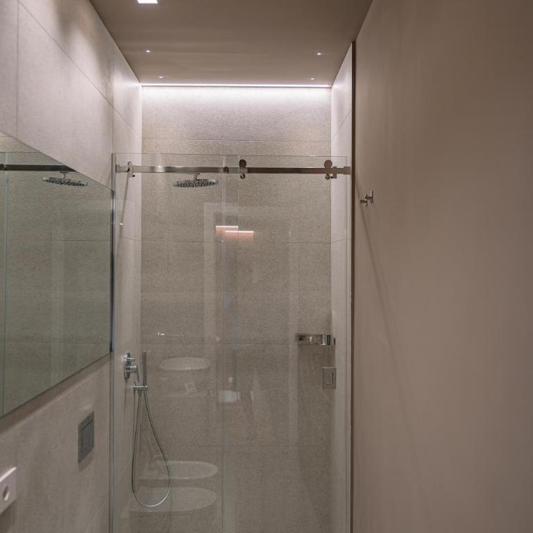 Floris & Silva Apartments - Appartamento Deluxe con 2 Camere da Letto e Balcone - 39