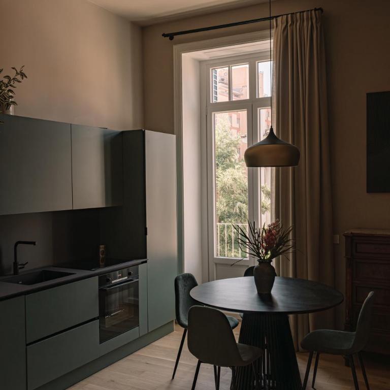 Floris & Silva Apartments - Appartamento Deluxe con 2 Camere da Letto e Balcone - 5
