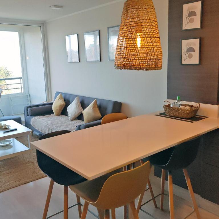 Stunning Lake & Volcano Views - Two-Bedroom Apartment - 20