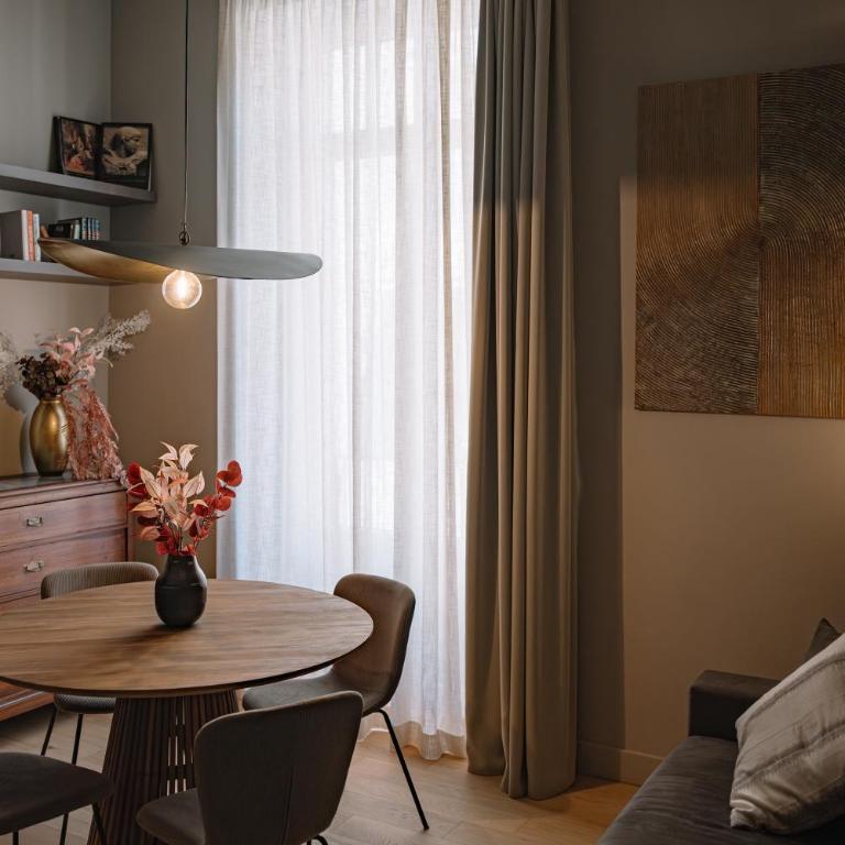Floris & Silva Apartments - Appartamento Deluxe con 2 Camere da Letto e Balcone - 6