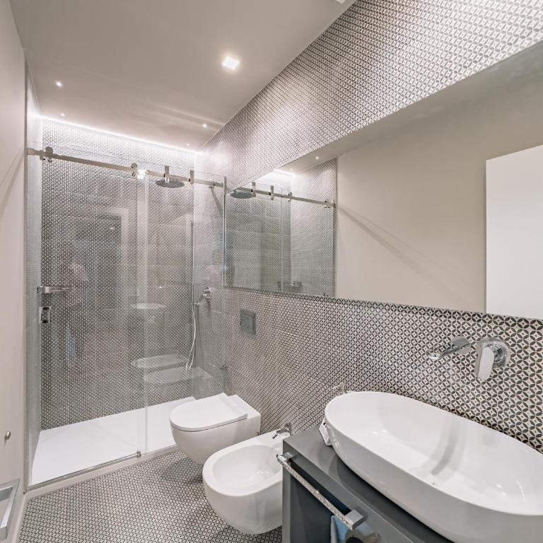 Floris & Silva Apartments - Appartamento Deluxe con 2 Camere da Letto e Balcone - 22