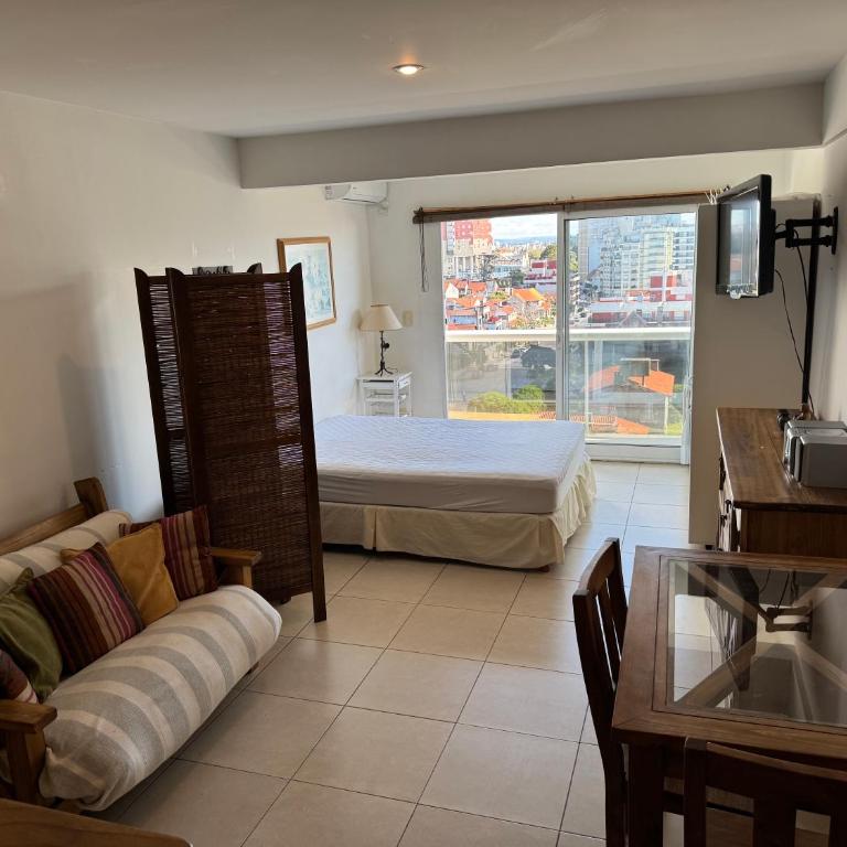 Monoambiente en Playa Varese con vista al mar - Apartamento de 1 dormitorio - 1
