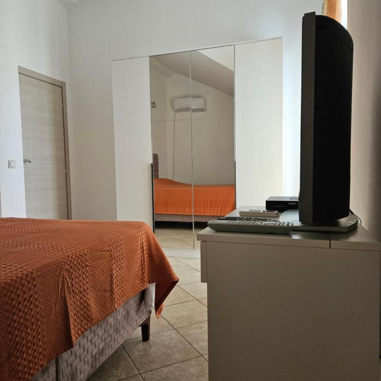 Penthouse apartment Mimoza - Two-Bedroom Apartment - 5