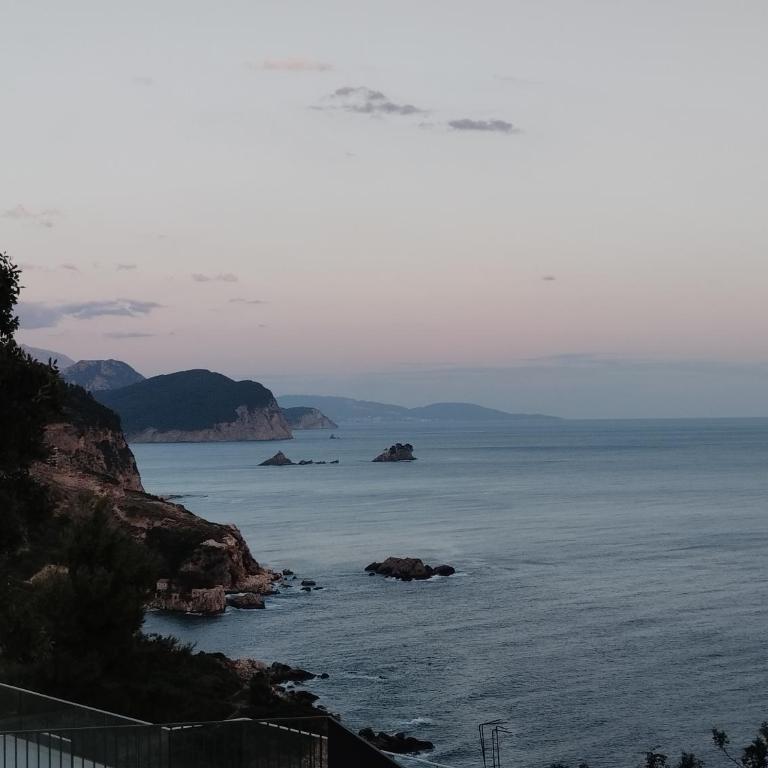 Cliff House - Kuća sa 4 Spavaće Sobe - 17