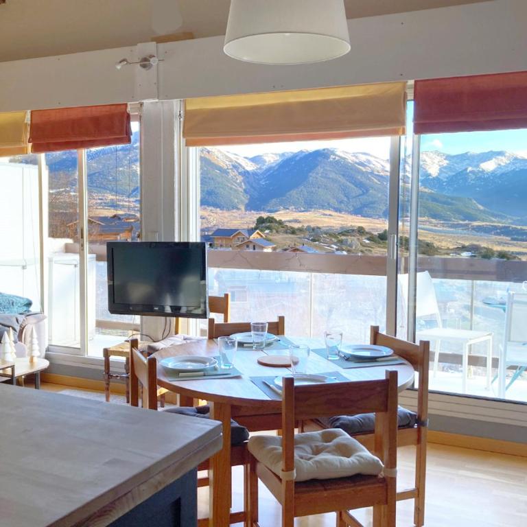 Duplex vue panoramique, balcon, baignoire, parking - Appartement 2 Chambres avec Vue sur la Montagne - 1