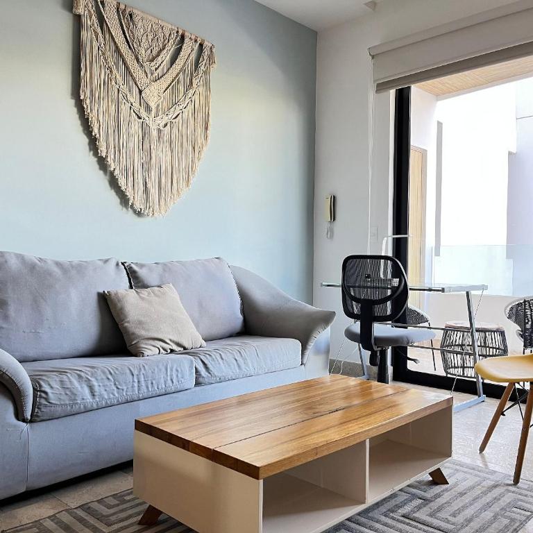 Modern Studio close to the beah Pool and Fast WiFi - Studio Apartment - 8