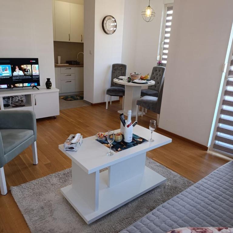 Apartman Bjanka - Apartman sa 1 Spavaćom Sobom - 1
