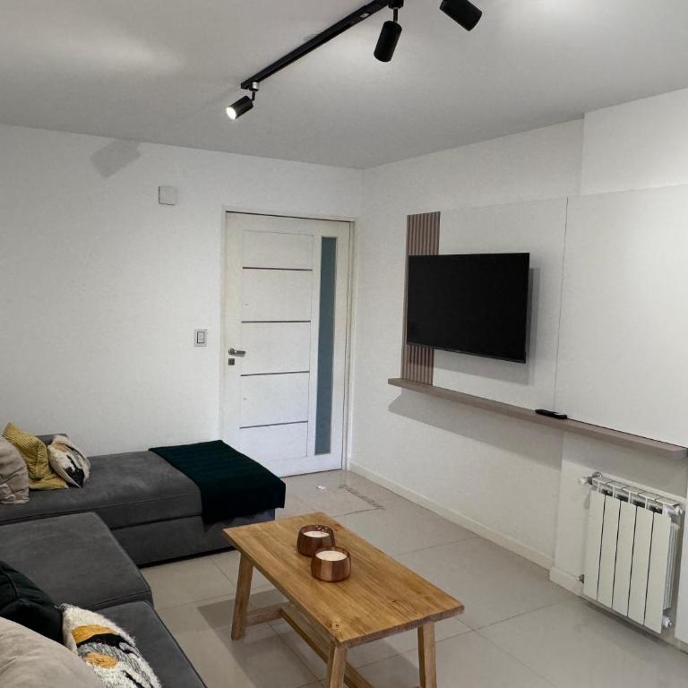 Hermoso departamento de 2 dormitorios en Argüello - Apartamento de 2 dormitorios - 3