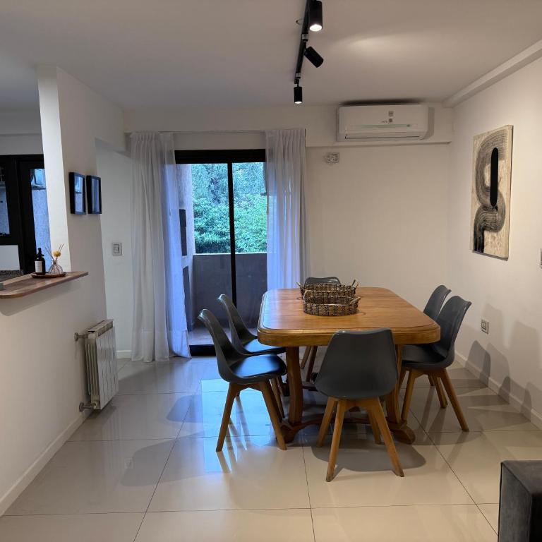 Hermoso departamento de 2 dormitorios en Argüello - Apartamento de 2 dormitorios - 14