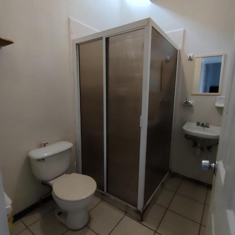 Casa vacacional - Two-Bedroom House - 6