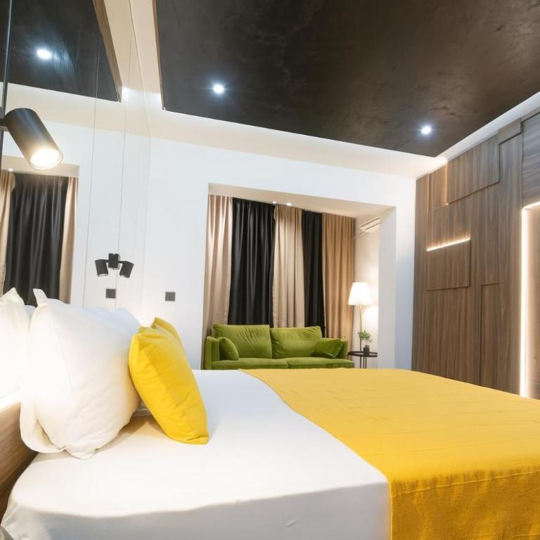 Central Belgrade Apartments - Deluxe Double Room - 1