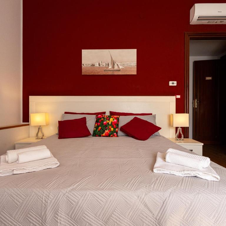 Affitta camere trapaniin - Camera Tripla - 5