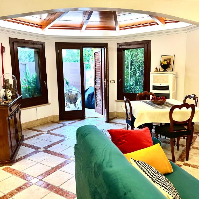 la casetta tra laguna e mare Poetto - Two-Bedroom Townhouse - 1