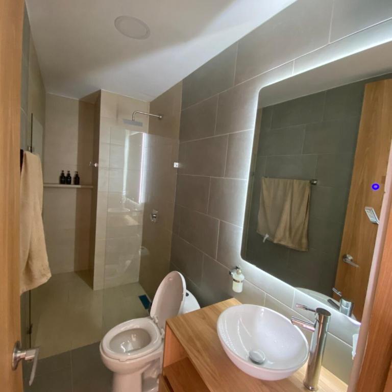 Apartamento encantador en san pedro - Three-Bedroom Apartment - 7