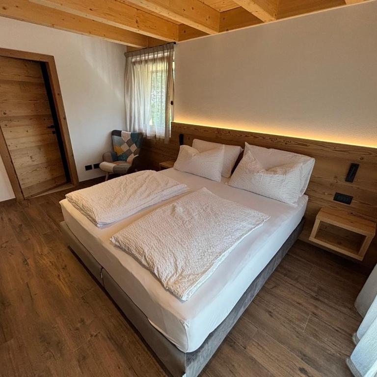 Fiemme in Vista - Camera Matrimoniale/Doppia con Letti Singoli con Bagno Privato - 9