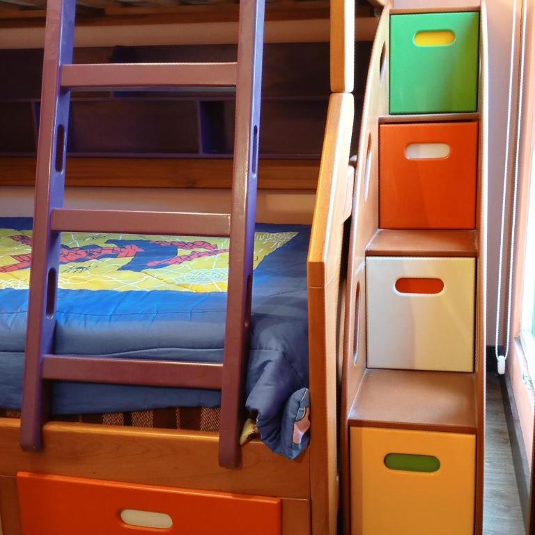 Departamento en Quito, Ecuador - Three-Bedroom Apartment - 5