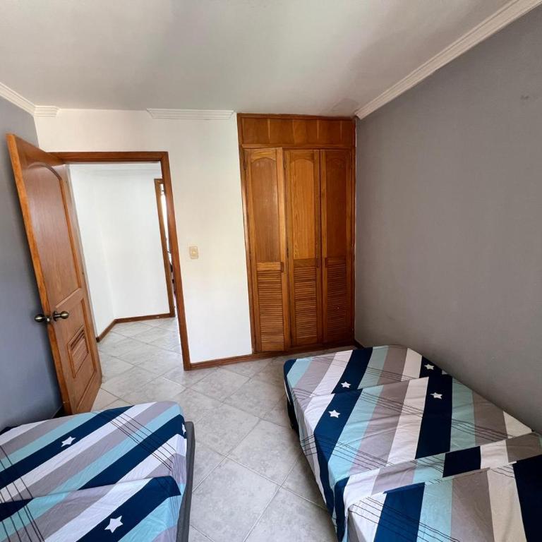 Alojamiento Peñón del rodadero - Apartamento - 2 niveles - 6
