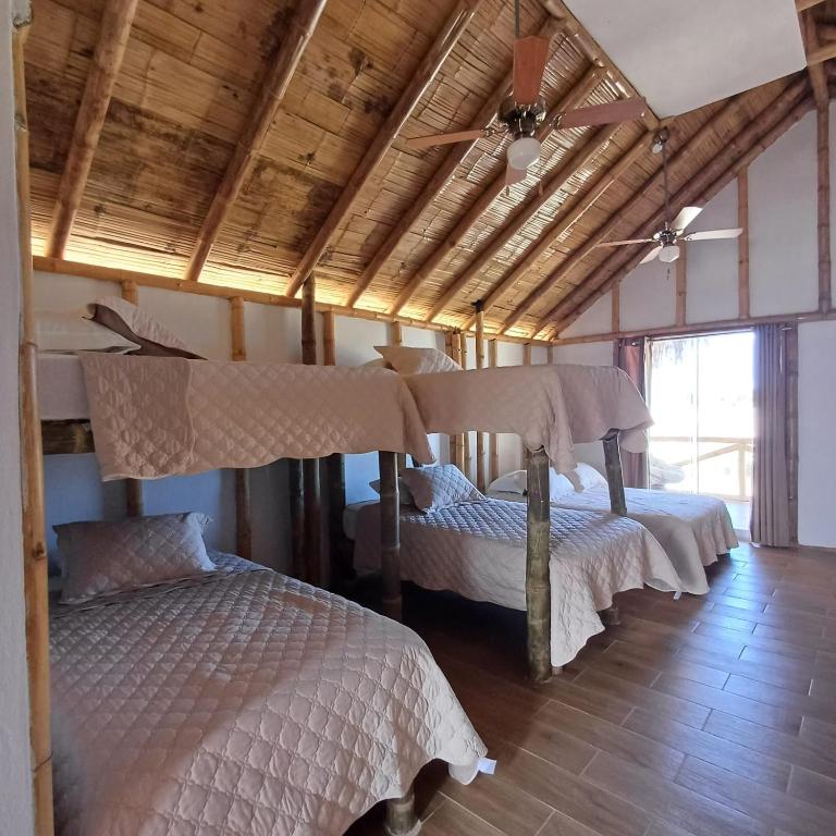 Casa Dunas Vichayito - Habitación Familiar con balcón - 2