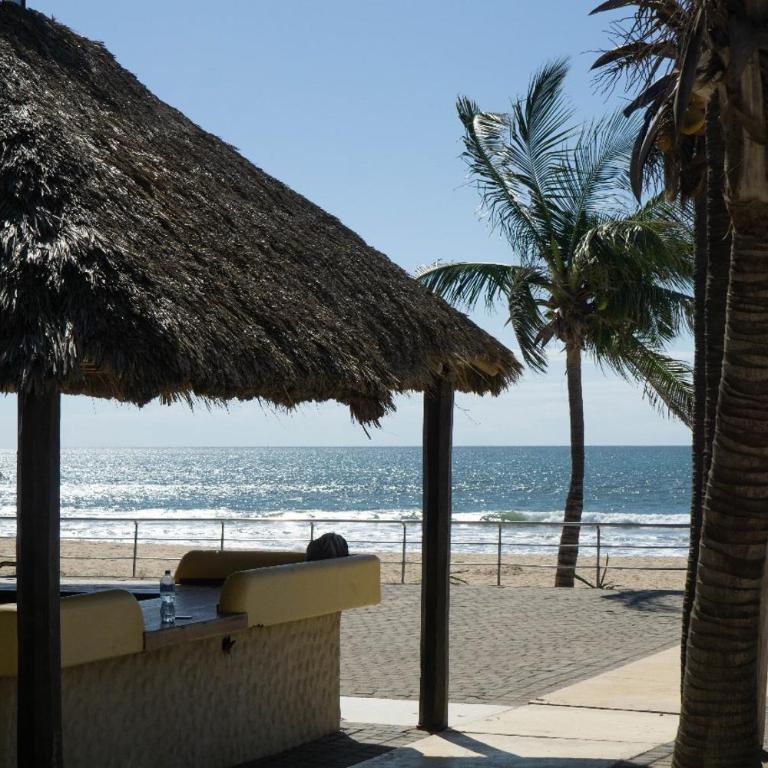 Departamentos y cabañas a pie de playa -Baraka Beach Club - One-Bedroom Apartment - 4