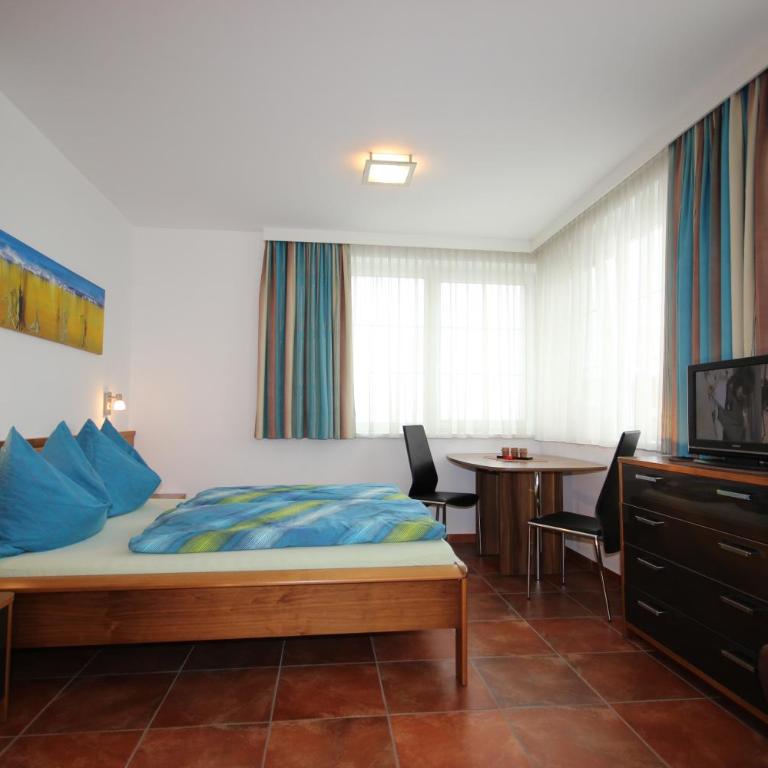 Apartments Schloß-Weißenstein-Straße - Apartment - 23