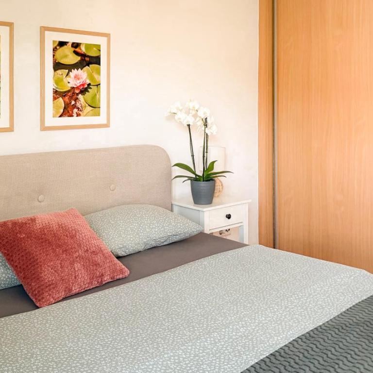Stylish 2BR Nest near Bascarsija and Cafes - Two-Bedroom Apartment - 15