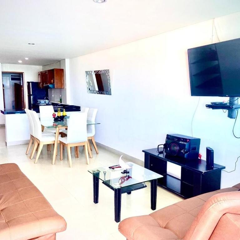 bello apartamento en el laguito - Apartamento de 2 dormitorios - 8